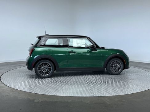 New 2026 MINI Cooper 2-Door Hardtop FWD image 10