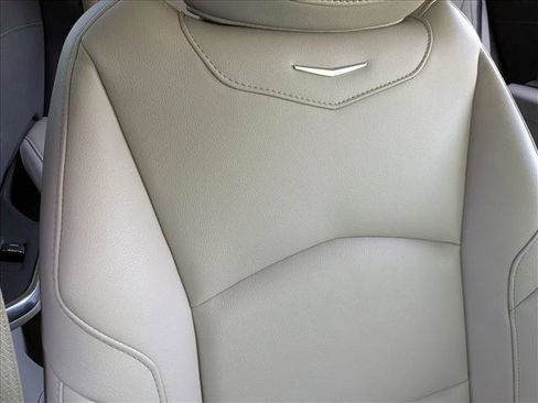 Used 2019 Cadillac XT4 Luxury image 15