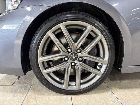 Used 2018 Lexus IS 300 AWD image 38