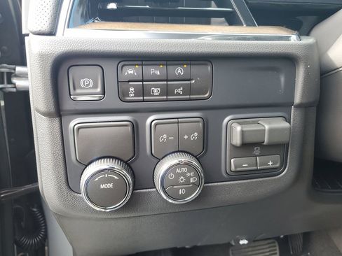 New 2026 Chevrolet Tahoe High Country w/ Sun And Tow Package image 21