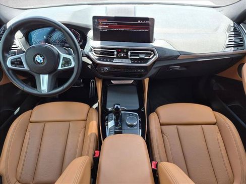 Used 2024 BMW X4 xDrive30i w/ M Sport Package AWD/4WD image 18