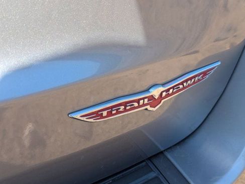 Used 2019 Jeep Grand Cherokee Trailhawk w/ Trailhawk Luxury Group image 7