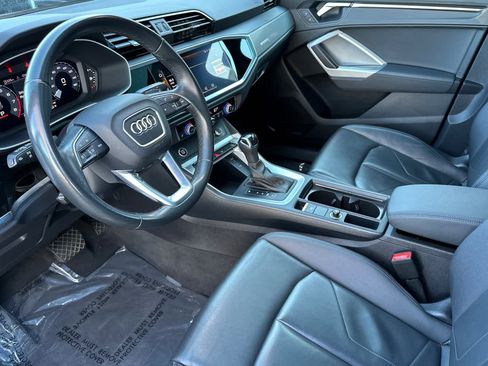 Used 2023 Audi Q3 2.0T Premium image 11