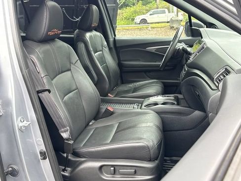 Used 2023 Honda Passport TrailSport image 26