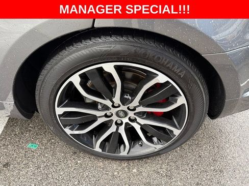 Used 2019 Land Rover Range Rover Sport Supercharged AWD/4WD image 10