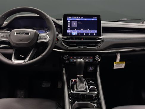 New 2026 Jeep Compass Latitude AWD/4WD image 10