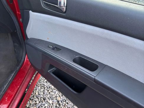 Used 2011 Nissan Sentra 2.0 SR image 25