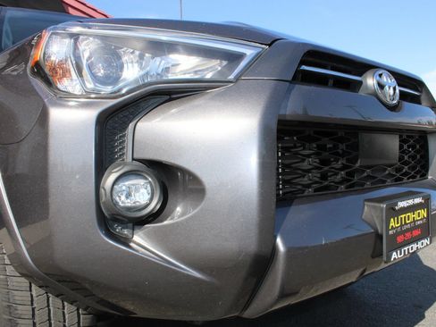 Used 2021 Toyota 4Runner SR5 RWD image 5