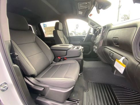 New 2025 Chevrolet Silverado 2500 Custom w/ Custom Value Package image 25