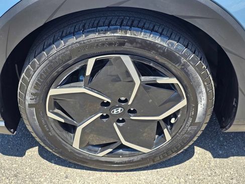 Certified 2024 Hyundai Ioniq 5 SEL RWD image 9