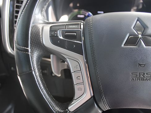 Used 2022 Mitsubishi Outlander SEL AWD/4WD image 13