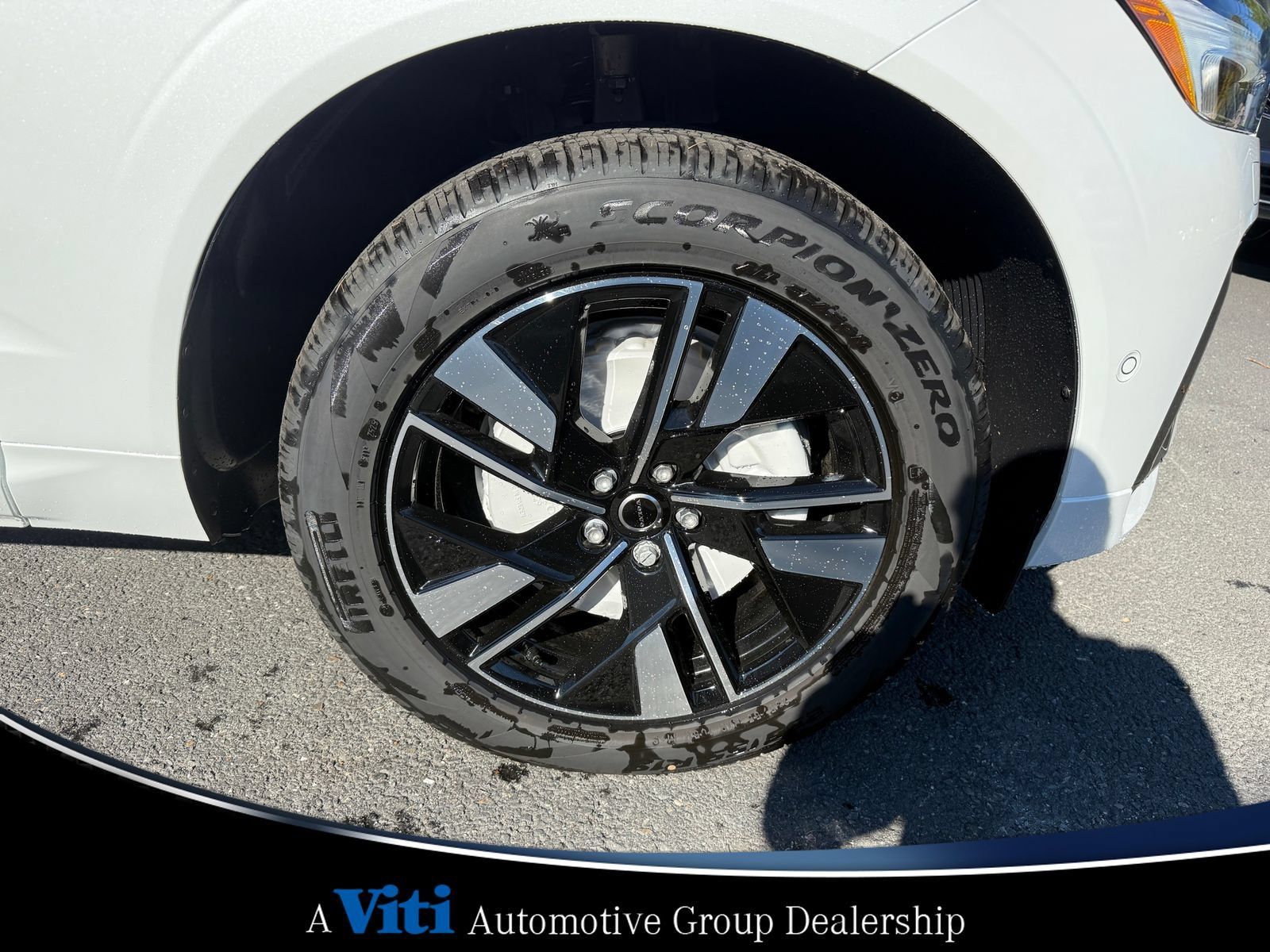 Used 2026 Volvo XC60 B5 Plus w/ Protection Package Premier AWD/4WD image 10