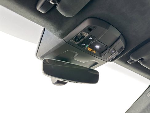 Certified 2025 Porsche 911 Carrera image 25