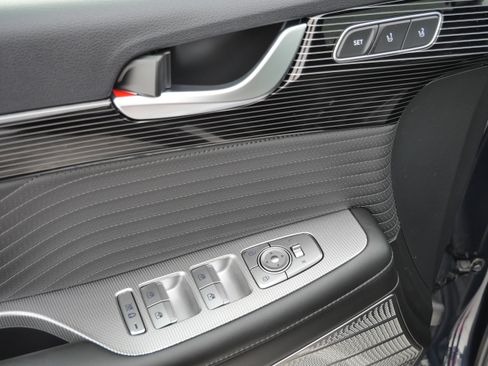 Certified 2024 Hyundai Palisade Calligraphy image 19