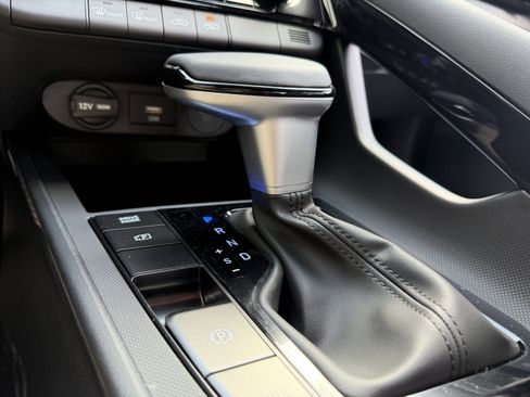 New 2026 Hyundai Elantra Sport FWD image 34