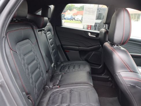 Used 2023 Ford Escape ST-Line Elite AWD/4WD image 30