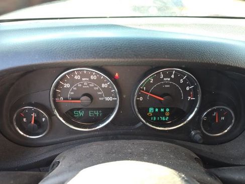 Used 2012 Jeep Wrangler Unlimited Sahara w/ Connectivity Group image 8