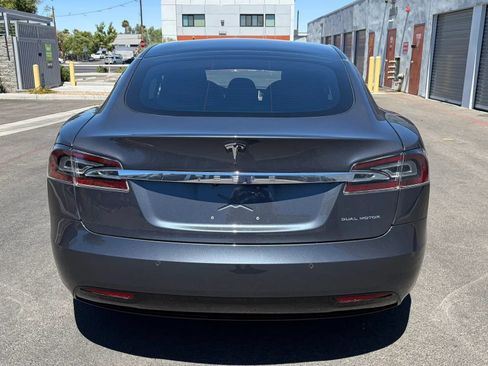 Used 2020 Tesla Model S Long Range Plus AWD/4WD image 4