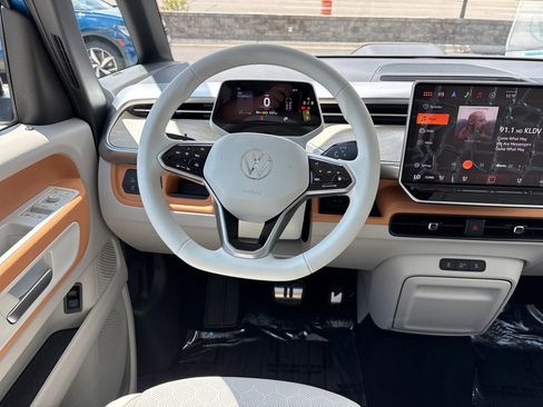 New 2025 Volkswagen ID. Buzz Pro S Plus AWD/4WD image 13