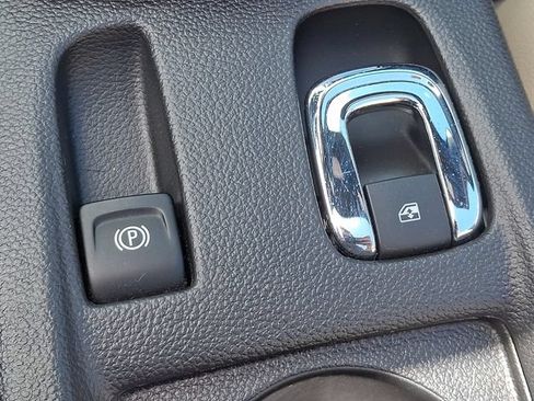 Used 2016 Buick Cascada Premium FWD image 24