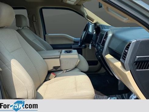 Used 2019 Ford F150 XLT w/ Equipment Group 302A Luxury AWD/4WD image 26