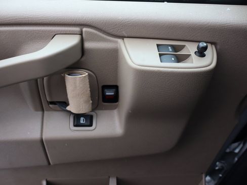 New 2025 Chevrolet Express 3500 w/ Driver Convenience Package image 13