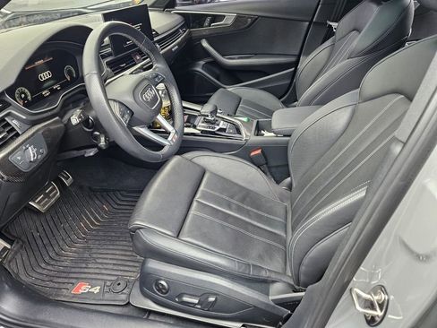 Used 2021 Audi S4 Premium Plus w/ Premium Plus Package image 6
