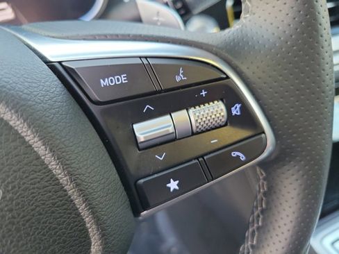 Used 2026 Genesis G70 2.5T Prestige image 22