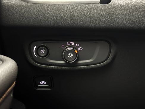 Used 2021 GMC Terrain SLE w/ Driver Convenience Package AWD/4WD image 20