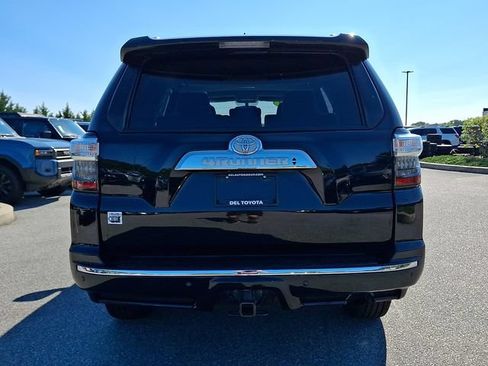 Used 2014 Toyota 4Runner Limited AWD/4WD image 5