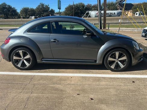 Used 2012 Volkswagen Beetle Turbo image 13