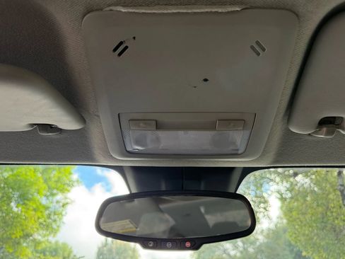 Used 2013 Chevrolet Sonic LT image 21