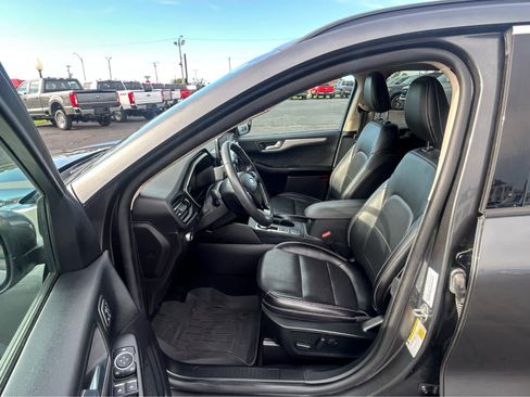 Used 2020 Ford Escape SEL FWD image 12