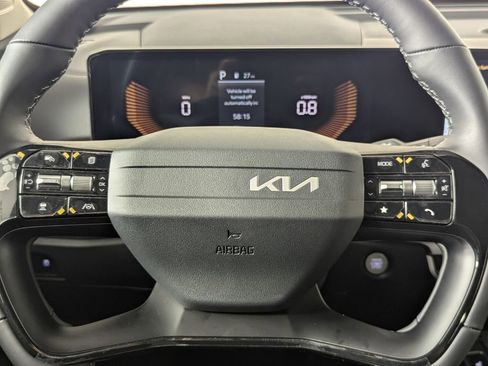 New 2026 Kia Sorento S w/ S Panoramic Sunroof Package FWD image 17