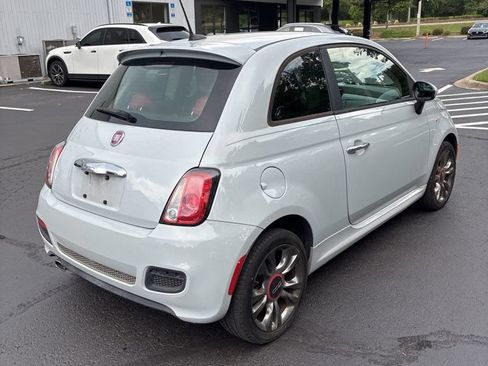 Used 2017 FIAT 500 Pop w/ Sport Appearance Package FWD image 3