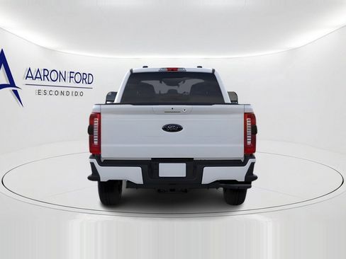 New 2026 Ford F250 XLT w/ XLT Premium Package AWD/4WD image 5
