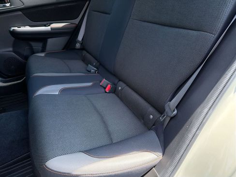 Used 2017 Subaru Crosstrek 2.0i Premium AWD/4WD image 20