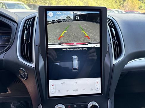 Used 2022 Ford Edge SEL w/ Convenience Package image 24