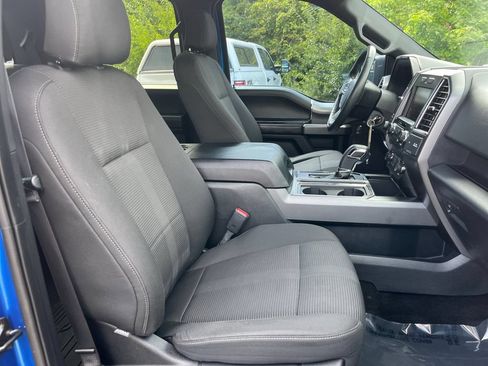 Used 2015 Ford F150 XLT w/ Equipment Group 302A Luxury AWD/4WD image 22