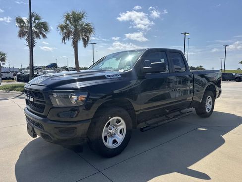 Used 2024 RAM 1500 Tradesman AWD/4WD image 3
