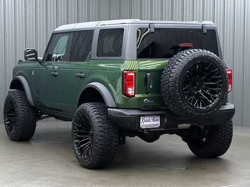 Used 2024 Ford Bronco Black Diamond AWD/4WD image 3
