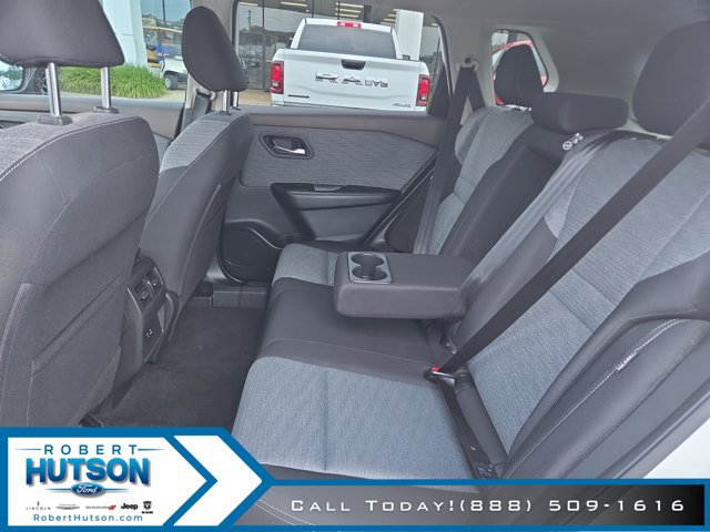 Used 2021 Nissan Rogue SV FWD image 20