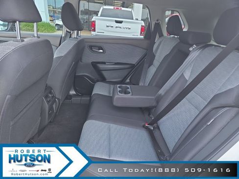 Used 2021 Nissan Rogue SV FWD image 20