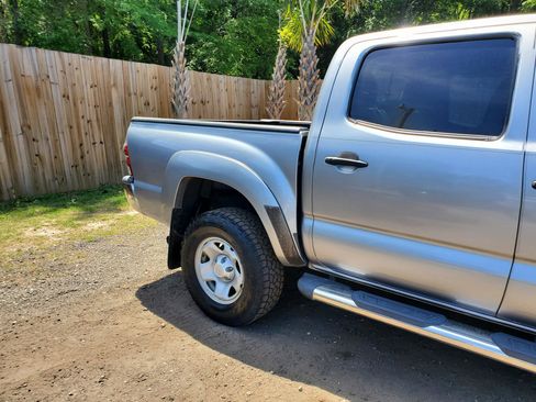 Used 2015 Toyota Tacoma PreRunner w/ SR5 Package image 7