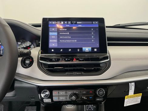 New 2026 Jeep Compass Limited AWD/4WD image 12