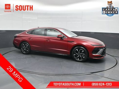 Used 2024 Hyundai Sonata SEL FWD image 1