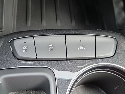 New 2026 Chevrolet TrailBlazer LT w/ Driver Confidence Package FWD image 17