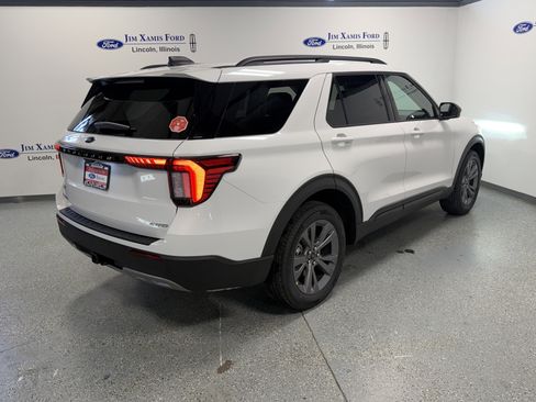 New 2026 Ford Explorer Active w/ Active Comfort Package image 6