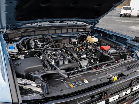 Used 2024 Ford Bronco Outer Banks w/ Sasquatch Package image 32