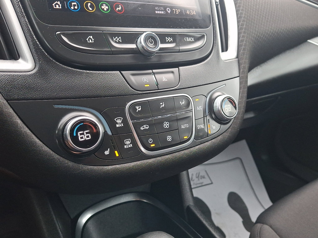 Used 2024 Chevrolet Malibu LT FWD image 29
